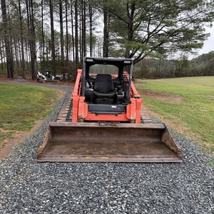 รถตักล้อยางขนาดเล็ก Kubota พร้อมอุปกรณ์จับยึดแบบไฮดรอลิก  รถตักขนาดเล็กแบบตีนตะขาบ  ลดราคา  เครื่องจักรก่อสร้าง - Product Image 5