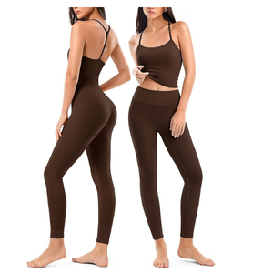 Ensemble de yoga tendance 2 pièces en tissu léger et doux, haut sans manches à col rond et legging taille haute avec fermeture élastique - Product Image 5