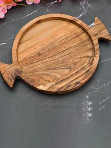 Elegante Bandeja Redonda de Madera de Roble para Servir, Tabla de Presentación Premium para Queso, Pan, Aperitivos, Postres y Alimentos - Product Image 4