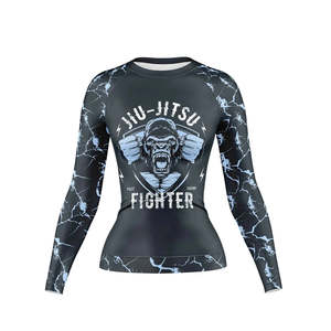 Solid Color Men <b>Long</b> <b>Sleeves</b> Rash Guard for Fitness Wear Quick Dry And Comfortable top quality Men Rash Guard for Sale - Product Image 1