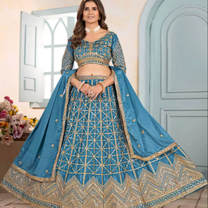 Ramdev Trading - Vente en gros de Lehenga Choli traditionnels pour femmes en matériaux recyclés - Fournisseur en gros pour les tenues de fête, les mariages, toutes saisons - Product Image 1