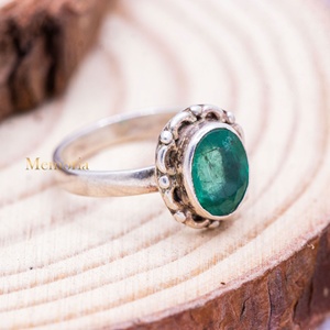 Wholesale Oxidized 925 Sterling <b>Silver</b> Natural Oval <b>Emerald</b> Bezel Scalloped Halo <b>Ring</b> Memoria Jewels - Product Image 2
