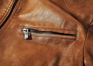 Chaqueta de Cuero para Hombre, Diseño Personalizado, Corte Entallado, Color Marrón |   Chaqueta de cuero a la moda con bolsillos con cremallera |   OEM al por Mayor - Product Image 6