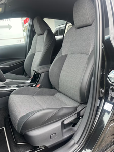Toyota Corolla Hybride d'occasion 2.0L Teamplayer Berline Automatique Faible Kilométrage Économe en Carburant Conduite à Gauche Véhicule d'Exportation - Product Image 3