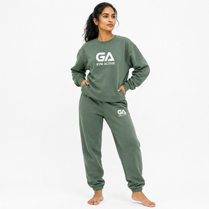Conjunto Deportivo para Mujer, Sudadera Oversize con Estampado Verde y Logotipo Personalizado en la Parte Delantera |   Conjunto Deportivo Informal de 2 Piezas |   Ropa Deportiva para Gimnasio - Product Image 1