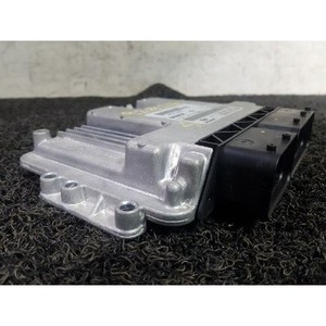 Porter Usó ECUs y Módulos de Computación 391044A311 - Product Image 5