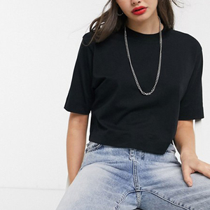 Camiseta de Algodón Negra de Cuello Redondo y Manga Corta para Mujer, Corte Holgado, Color Sólido, Estilo Casual, para Todas las Temporadas - Product Image 4