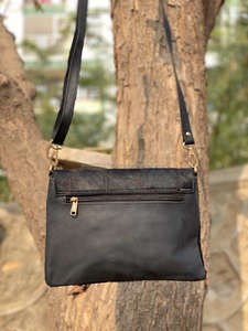 กระเป๋าถือหนังวัวสำหรับผู้หญิงกระเป๋าสะพายพาดลำตัวหนังแท้ใช้งานได้หลากหลายแบบตะวันตกหรูหรา - Product Image 5