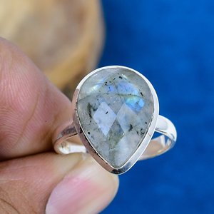 Natural <b>Labradorite</b> Pear Shape Gemstone <b>Ring</b> Handmade 925 Sterling Silver - Product Image 2