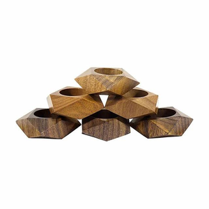 Lot de 4 Anneaux de Serviette en Bois Faits Main de Qualité Supérieure – Écologiques, Élégants, Rustiques, Style Américain Classique, Taille Personnalisable pour Fêtes - Product Image 1