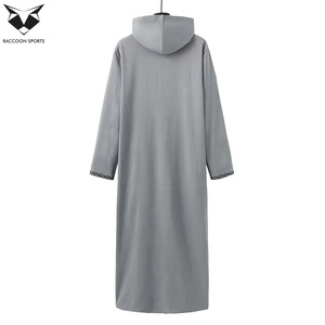 เสื้อคลุมผู้ชายแบบมีฮู้ดสไตล์อิสลาม ผ้าโพลีเอสเตอร์ ระบายอากาศได้ดี ไม่ยับง่าย ความยาวระดับข้อเท้า แขนยาว - Product Image 2