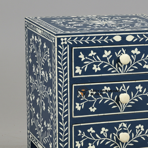 Mesa de Noche Artesanal Moderna y Ecológica con Incrustaciones de Hueso Azul, Diseño Floral, 2 Cajones, para una Vida de Lujo - Product Image 4