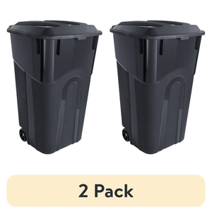Set di 2 Bidoni della Spazzatura in Plastica Nera Resistente con Ruote e Coperchio Integrato, Capacità 32 Galloni - Product Image 1