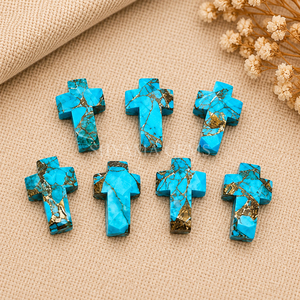 Pendentif sculpté à la main en forme de croix en cuivre et turquoise 15x10mm pour la fabrication de bijoux, la lithothérapie, l'énergie Reiki, vente en gros - Product Image 2