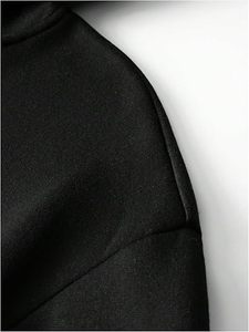Sudadera con Capucha para Hombre, de Invierno, Lisa, 100% Algodón, Corte Regular, con Bolsillo y Logotipo Frontal, para Uso Casual al Aire Libre, Marca Privada - Product Image 4