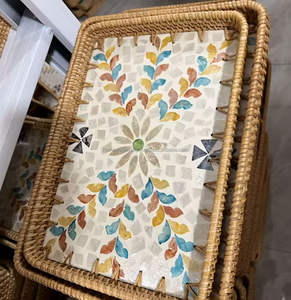 Plateau en rotin incrusté de nacre de luxe fait à la main Décoration moderne pour la maison Qualité commerciale Passe au lave-vaisselle Offert en gros - Product Image 5