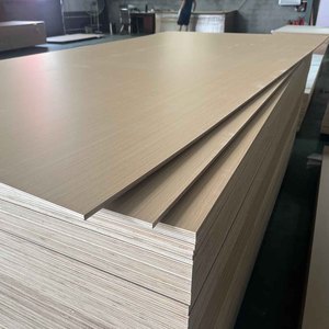 18mm 4x8 내화 멜라민 코팅 합판 |   화이트 우드 그레인 라미네이트 E0 가구 보드 옷장 아파트 학교용 - Product Image 3