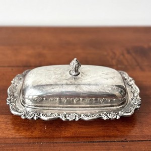 Pot à beurre décoratif avec couvercle et plateau, conçu pour la table à manger, la cuisine et une présentation élégante des aliments, décoration pour la maison et l'hôtel - Product Image 5