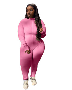 Mono de mujer rosa acanalado de manga larga con cuello alto, cintura alta, ajuste ceñido, largo completo, cremallera frontal, de elastano y poliéster, estilo urbano - Product Image 1