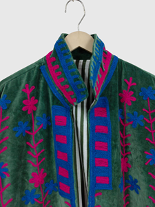 Veste en velours vert brodée, col mandarin, manches longues, grande taille, vêtements d'hiver pour femmes, motif géométrique, broderie à la main - Product Image 4