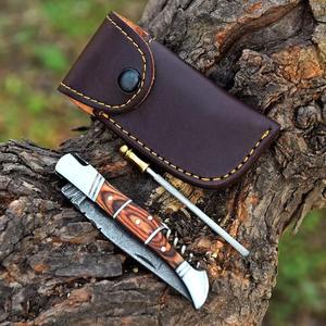Cuchillo de Bolsillo de Acero de Damasco Hecho a Mano de Alta Calidad con Funda de Cuero, Regalo Perfecto para Camping, para Padres, Compatible con OEM y ODM - Product Image 4