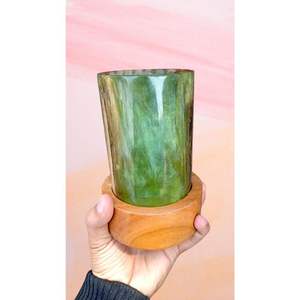 Lampe de table en résine avec base en bois moderne, lumière LED décorative pour la chambre à coucher, le salon et la décoration de la maison - Product Image 1