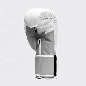 Gants de boxe FLY, nouveau modèle, en cuir de vachette véritable, pour sparring, OEM, professionnels, à lacets, pour kickboxing, Muay Thai, MMA - Product Image 3