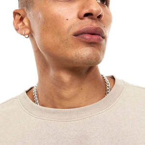 Sweat-shirt en molleton doux pour homme, idéal pour les tenues décontractées d'hiver et les ensembles superposés - Product Image 5