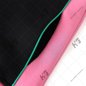 Chaqueta Universitaria AKA 1908 para Mujer, Chaqueta Bomber Rosa y Verde Alpha Kappa Alpha con Letras Bordadas - Product Image 5