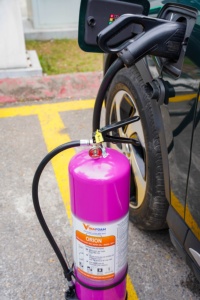 Extintor de incendios Vinafoam OR-9 de 9 litros con batería de litio y espuma a base de agua, nueva tecnología, clasificación 2A 89B 5F, de Vietnam. - Product Image 3