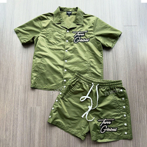 ชุดเซ็ตเสื้อฮู้ดกันลมและกางเกงขาสั้น 2 ชิ้น สีพื้น ไซส์ใหญ่พิเศษสำหรับผู้ชาย ปี 2026  ผ้าฝ้ายออร์แกนิค สไตล์สตรีทแวร์ - Product Image 3