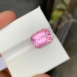Tourmaline rose naturelle, pierre précieuse taillée en octogone, certifiée IGI, effet lumineux, qualité supérieure, pour la fabrication de bijoux - Product Image 2