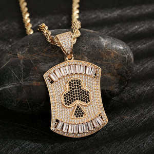 จี้ไพ่ฮิปฮอปประดับมอสซาไนต์ ชุบเงิน พร้อมสร้อยคอเงินแท้ สำหรับทำตัวอย่างตามสั่งที่ได้รับการรับรองจาก Luxira Jewels - Product Image 1