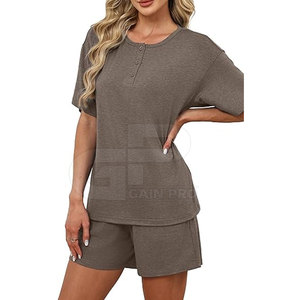 Nuevo Conjunto de Shorts de Verano 2026 para Mujer, Traje Corto Elegante con Tela Ligera, Top Moderno y Prenda Informal para el Verano - Product Image 4