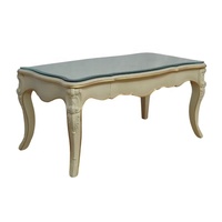 Table à thé de style français Table basse en bois Table centrale classique conçue pour meubler les meubles anciens de salon et d'appartement