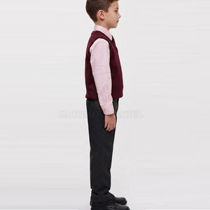 Ensemble uniforme scolaire pour enfants, directement de l'usine, avec matériaux de qualité supérieure, couleurs scolaires personnalisées et service de broderie. - Product Image 5