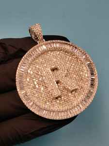 Colgante de moda hip hop Iced Out, dijes personalizados de plata 925 con moissanita, colgante circular con inicial para regalos - Product Image 5