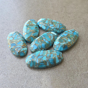 Turquesa Azul Natural Facetada, Corte Oval Grande, Parte Posterior Plana, Gema Calibrada - Product Image 1