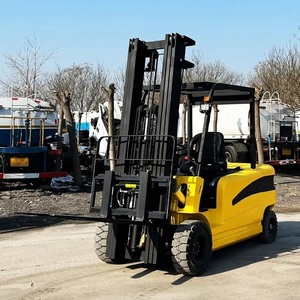 Montacargas Comercial a Precio de Mayoreo con Gran Capacidad de Carga, Fácil Manejo y Operación Estable - Product Image 1