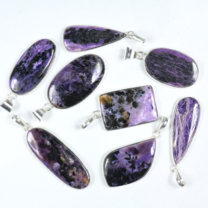 Colgante Unisex de Plata de Ley 925 con Charoita Natural, Diseño Bohemia Paz, Engaste Biselado, Gema Púrpura Hecha a Mano para Mujer - Product Image 2