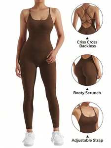 Mono de yoga de una pieza para chicas altas, con efecto fruncido en los glúteos, pantalones acampanados, ropa deportiva con logo personalizado - Product Image 3