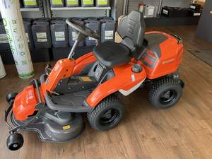 Vente en gros de tondeuse à gazon Husqvarna Rider 214 TC, design robuste, fonctionnement fluide, machine de jardinage de haute qualité pour la coupe de l'herbe - Product Image 6