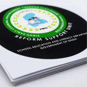 Autocollants en vinyle PVC imprimés sur mesure |   Autocollants brillants imperméables avec logo, écologiques, impression d'étiquettes pour fenêtres OEM, anti-UV, réutilisables - Product Image 5