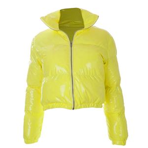 Chaqueta Acolchada para Mujer Hecha en Pakistán, Nueva Llegada, Chaqueta Acolchada para Mujer, Color Amarillo, Cuello Camisero, Chaqueta Corta - Product Image 1