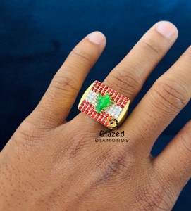 Superbe nouvelle bague tendance hip-hop entièrement sertie de moissanite VVS taille brillant rond en argent sterling 925 avec drapeau du Liban pour homme - Product Image 4
