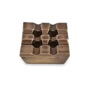 Cendrier rond en bois de style américain fait à la main, cadeaux pour la maison, l'hôtel, la décoration de restaurant - Product Image 6