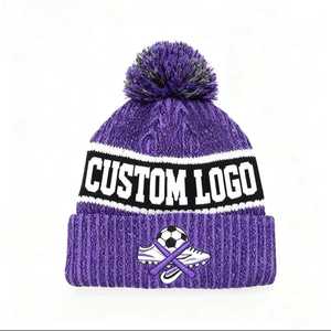 Bonnet de football personnalisé avec logo d'équipe, pompon, tricoté en acrylique chaud, brodé, pour fans de sport, idéal pour l'extérieur - Product Image 4