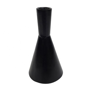 Soporte de vela con forma de copa negra áspera para decoración del hogar de estilo moderno con asa para la temporada navideña como soporte de pilar de vela - Product Image 5