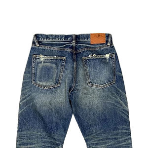 Pantalones de mezclilla de corte de bota, de marca privada, estilo holgado, con dobladillo, desgastados, con botones, lavados, para otoño - Product Image 4