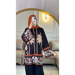 Ensemble coordonné style bohème XL avec imprimé tendance et élégant, tenue magnifique et branchée - Product Image 3